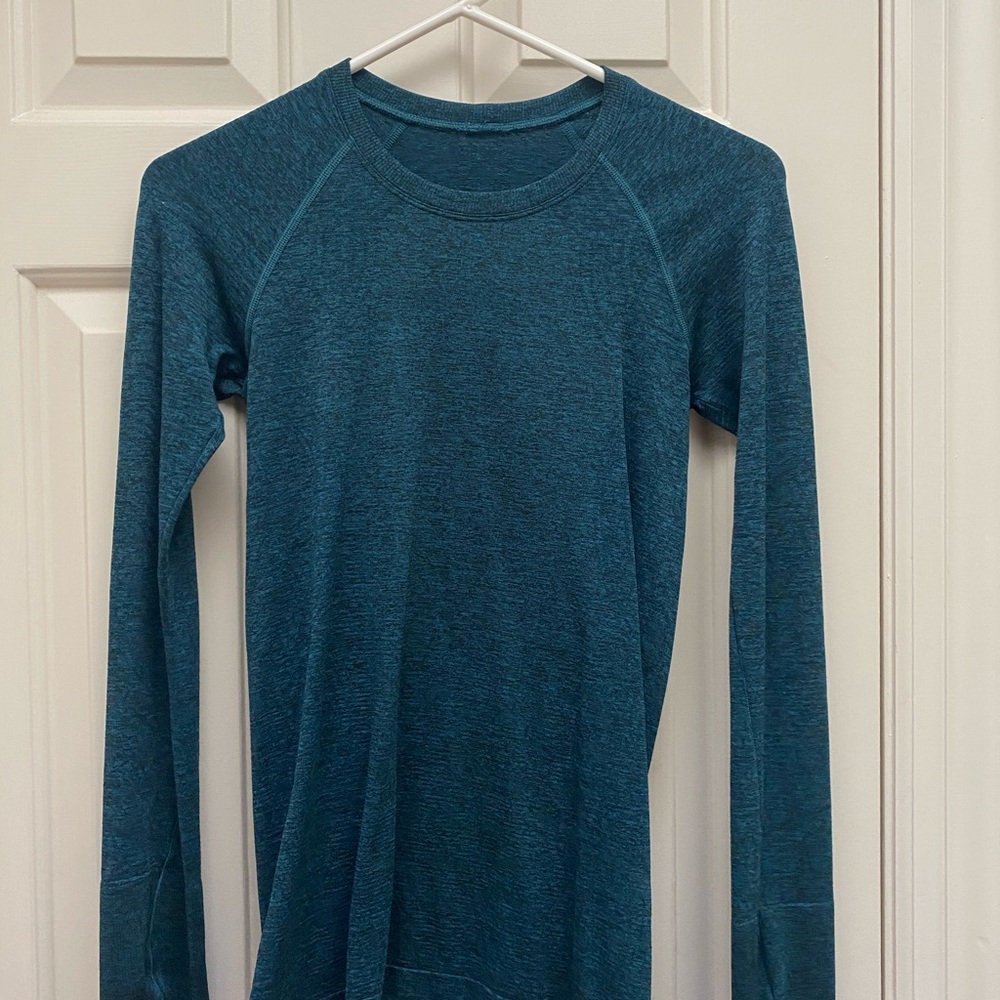 ⭐️Lululemon Swiftly Tech Long Sleeve 4 ⭐️